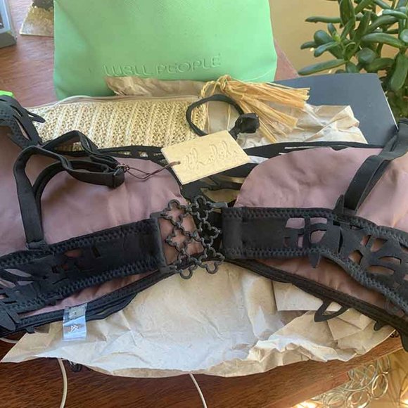 Scribble Bikini Top - Picture 4 of 5